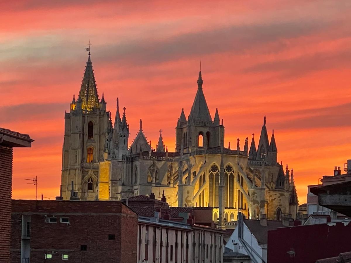 Apartamento Vistas A La Catedral! El Mirador De San Guillermo León Exterior foto